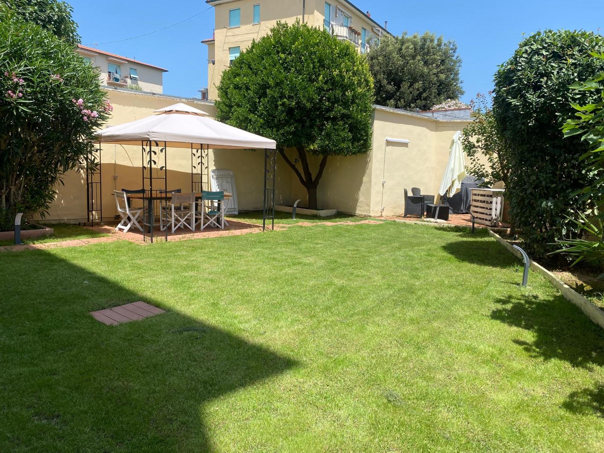 Appartamento Casa Vento Marino Livorno Esterno foto
